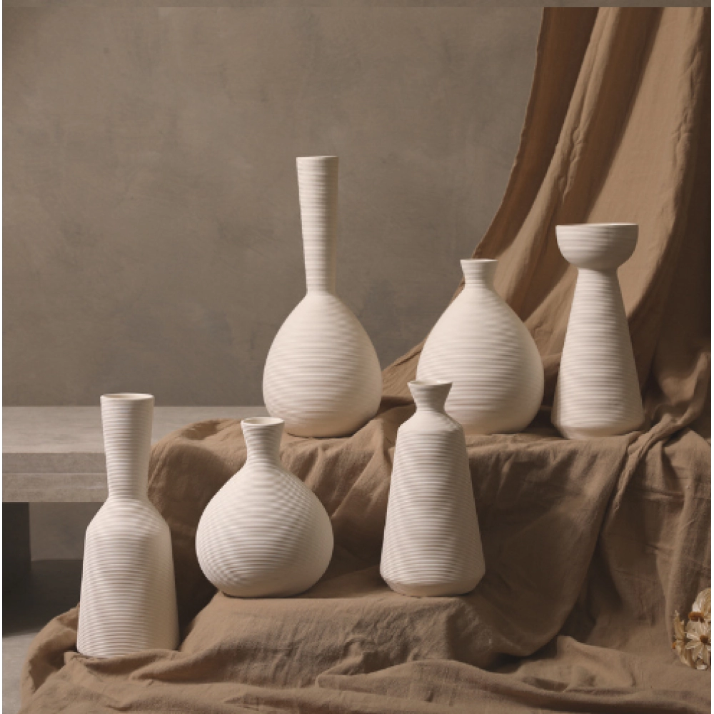 Ins style Nordic plain burned striped ceramic vase decoration, living room flower arrangement, and creative simple dry flower decoration Ins style Nordic plain burned striped ceramic vase decoration, living room flower arrangement, and creative simple dry flower decoration