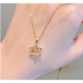 Lingdong Six-pointed Star Necklace, Female Tide, Jumping Heart, Light Luxury, and Small Crowd Design, Exquisite and Fashionable Temperament  necklace