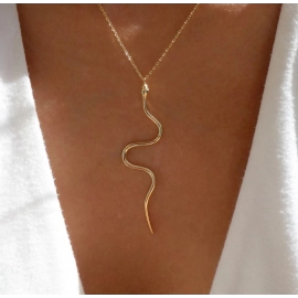 Popular Ornaments Snake Element Necklace Personalized Fashion Retro Snake Pendant Sweater Chain for Women